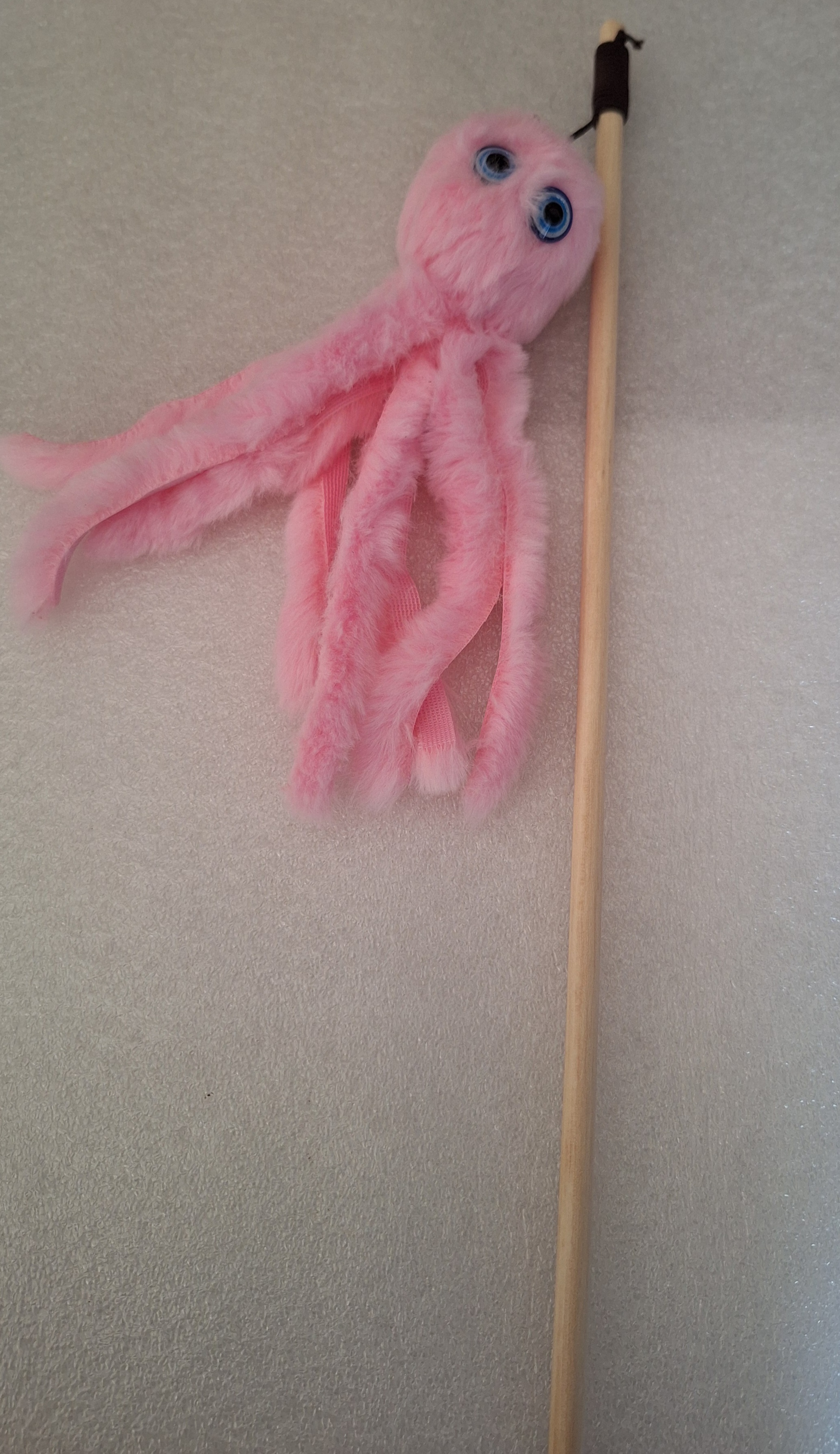 Feather Teaser wooden 40cm octopus 930626