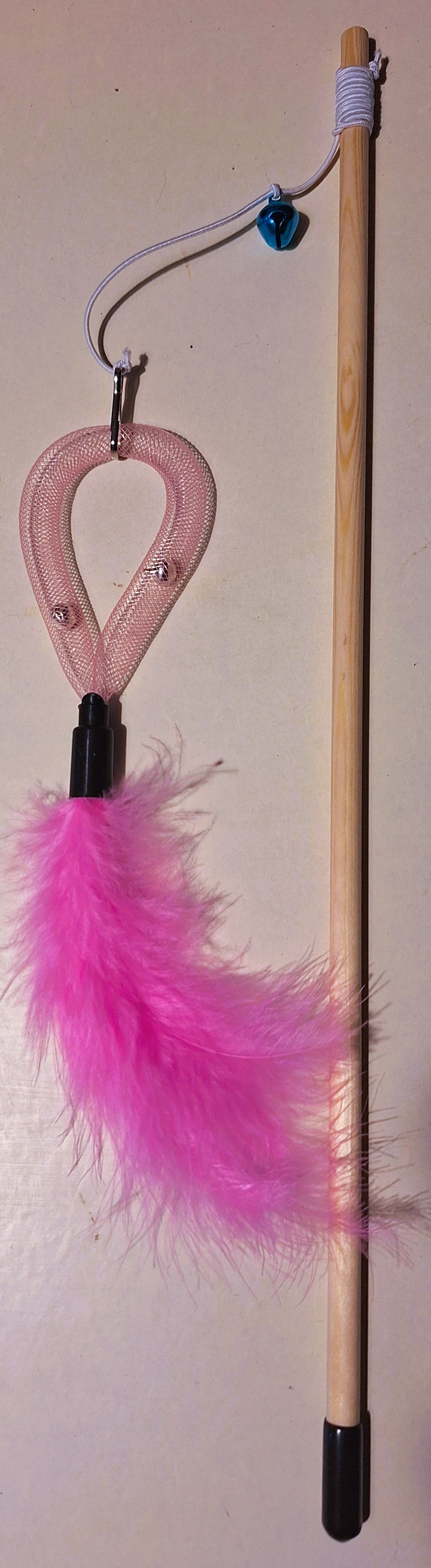 Mänguasi Feather loop  kellukesega 40cm
