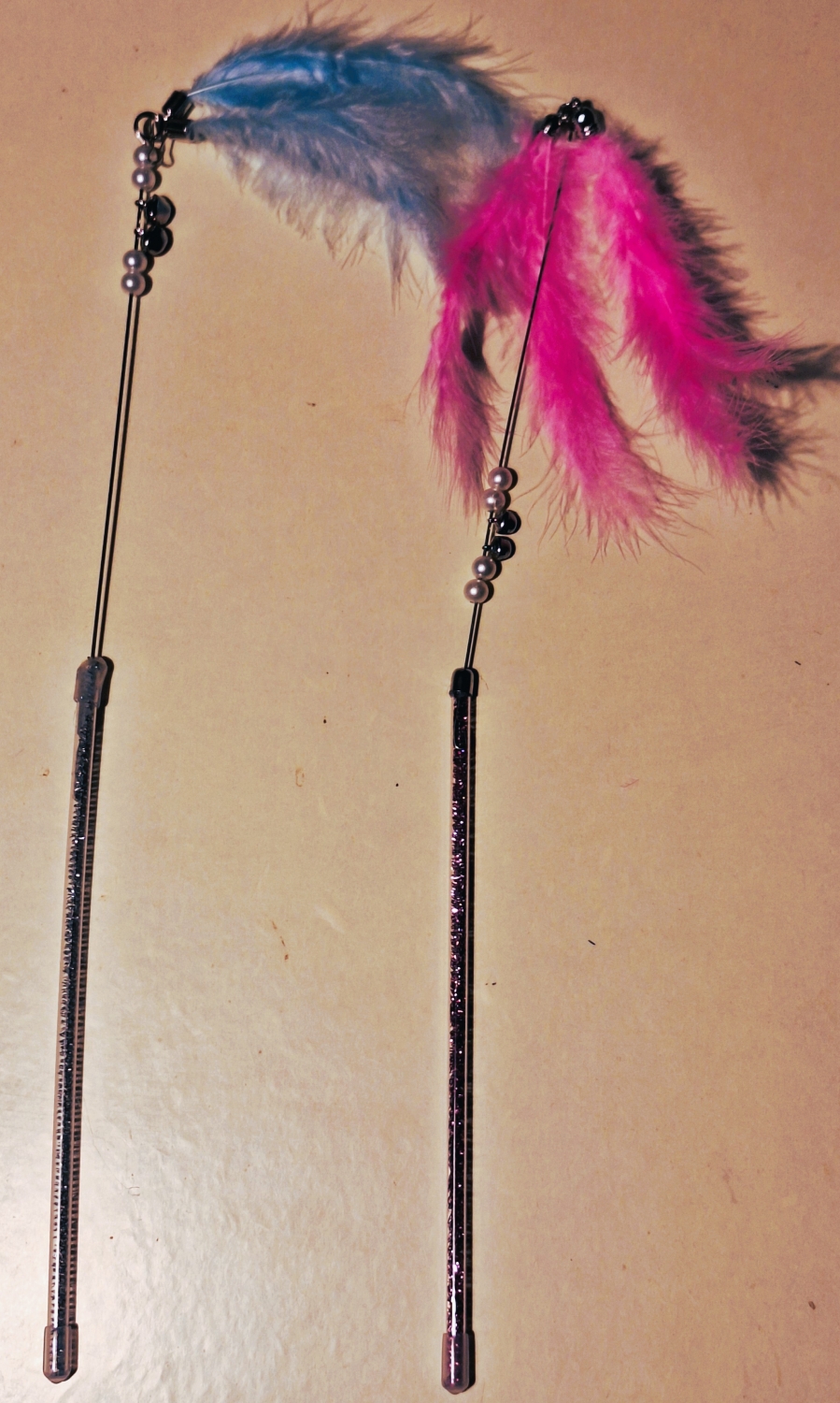 Pearls'n'Feathers  40cm (1tk, random colours) 894953-1